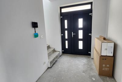 Duplex cu 4 camere cu Teren 330 Mp în Dumbrăvița - 10