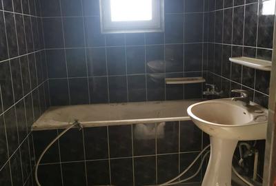 Apartament cu 2 camere decomandat în Central - 4