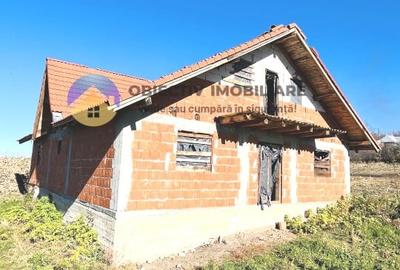 CASA la rosu   comuna STEFAN CEL MARE - 12