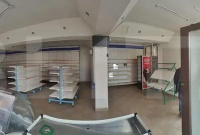 Spațiu comercial, de 300 mp, în Central - 2