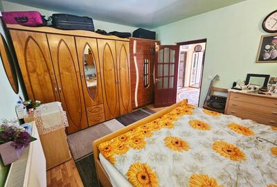 Casă spațioasă cu 9 camere în Strejnicu – pentru locuință, birouri - 44