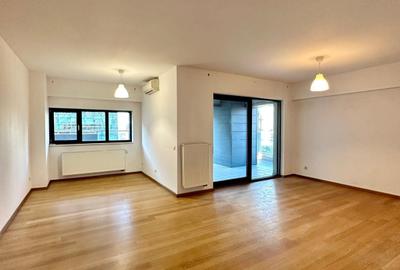 Apartament cu 3 camere decomandat în Barbu Văcărescu