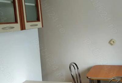 Garsonieră decomandată în Central - 3