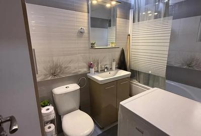 Inchiriez apartament 2 camere - 5