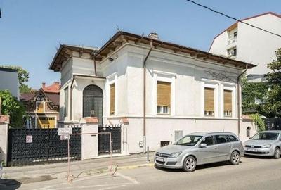 VILA -GRADINA ICOANEI-teren 619mp - 1