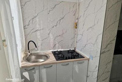 Navodari, vand apartament 2 camere zona sud, decomandat, mobilat si utilat - 4