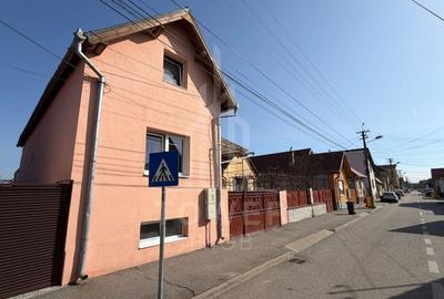 Casă individuală cu 4 camere cu Teren 400 Mp în Țiglari - 2