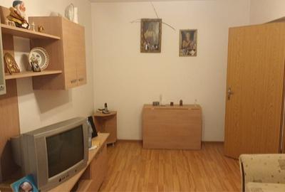 Apartament cu 3 camere decomandat, mobilat în Ștrand - 2