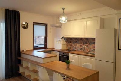 Apartament cu 2 camere semidecomandat, mobilat în Europa