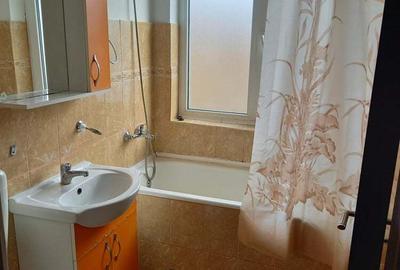 Apartament cu 2 camere decomandat în Precista - 15