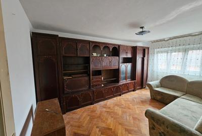 Apartament cu 3 camere decomandat, mobilat în Lipovei - 1