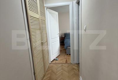 Apartament cu 4 camere decomandat în Central - 2