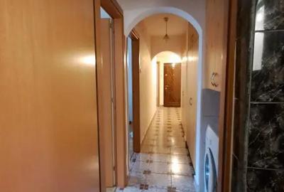 Apartament cu 3 camere decomandat în Tomești - 11