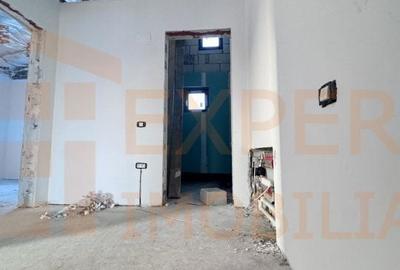 Casă cu 4 camere cu Teren 150 Mp în Central - 5