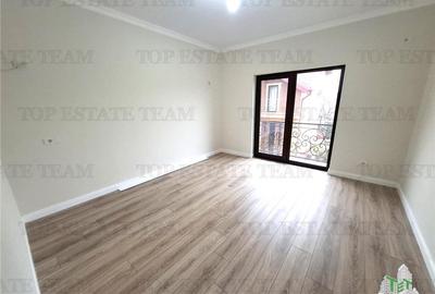 Casă individuală cu 5 camere cu Canalizare în Central - 14