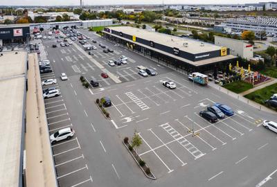 Spațiu comercial, de 160 mp, în Central
