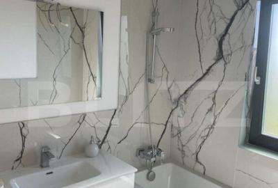 Casă cu 3 camere cu Teren 322 Mp în Central - 1