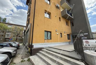 Spațiu comercial, de 67 mp, în Girocului - 12