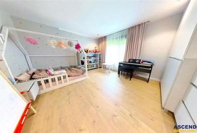 Casă cu 4 camere cu Teren 830 Mp în Corunca - 5
