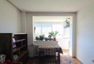 Apartament 2 camere de vanzare Splaiul Crisanei, Decebal - 3