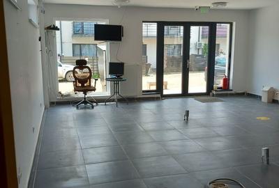 Vand vila spatioasa de locuit spatiu comercial in Bragadiru - 1