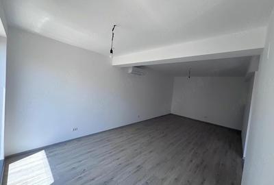 Casă cu Teren 332 Mp în Bălăceanca - 2