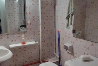 Apartament cu 2 camere decomandat în Banu Manta