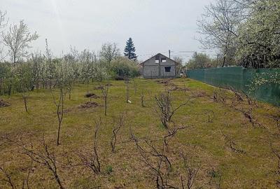 Casă cu 3 camere cu Teren 1700 Mp în Jugureni - 2