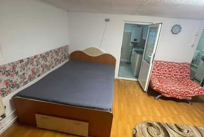 Garsonieră decomandată în Tache - 4