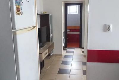 Apartament cu 3 camere decomandat în Central - 1