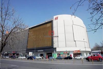 Spațiu comercial, de 2,000 mp, în Unirii - 1