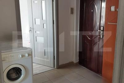 Apartament cu 3 camere semidecomandat, mobilat în Central - 11