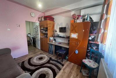 Garsoniera confort 2 zona Uta etajul 2 - 3