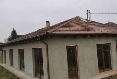 Casă cu 3 camere cu Teren 372 Mp în Central - 13