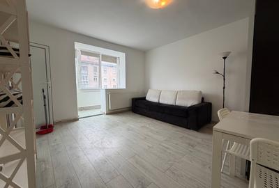 Garsonieră semidecomandată, mobilată în Centrul Civic