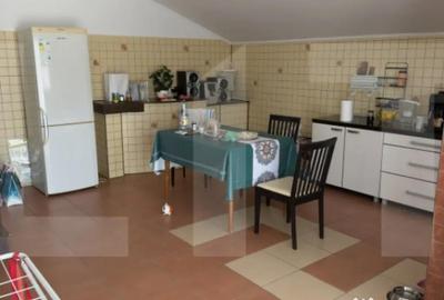 Spațiu comercial, de 480 mp, în Central - 8