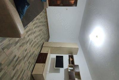 Apartament 2 camere decomandat ?i mobilat totul nou electro casnice ?i mobila situat in bl 14 Petril - 7