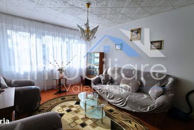 Apartament cu 2 camere decomandat în Central - 1