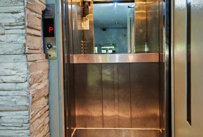 Pta.Alba Iulia stradal,vedere spatele blocului | Apartament cochet in bl.monolit - 22