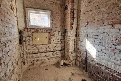 VILA 4 CAM. TIP D+P+ETAJ VATRA LUMINOASA, LIBERA, GATA DE RENOVAT/DECOPERTATA - 12