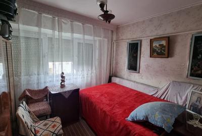 Apartament cu 3 camere, 2 bai, 2 balcoane Bariera, decomandat - 6