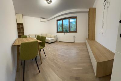 Apartament cu 3 camere decomandat, mobilat în Primăverii