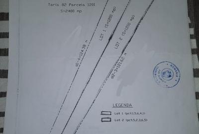 Teren de 2400 mp, în Central