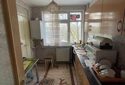 Apartament cu 3 camere decomandat în Mazepa 1 - 3