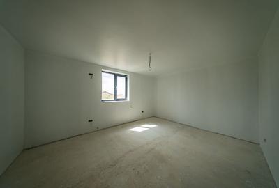 Casă de vânzare cu 3 camere in Alunis - 7