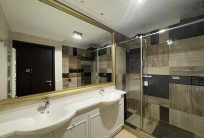 Triplex în North Lake View,terasa 81mp,4 locuri de parcare și 2 boxe  incluse - 26