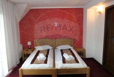 Hotel/Pensiune, de 340 mp, în Central - 10