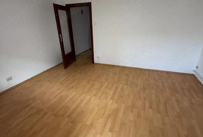 Zona Soarelui | Decomandat | Etaj 1 | Model Mare 38 mp | Cu Centrala !! - 3