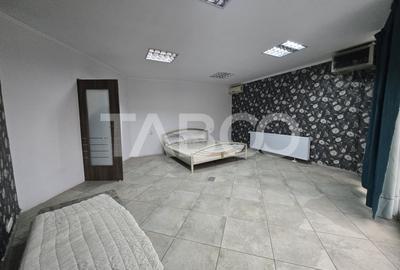 Apartament 4 camere de inchiriat decomandat 150 mp Slimnic Sibiu - 1