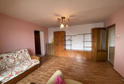 Apartament cu 2 camere semidecomandat, mobilat în Freidorf - 2